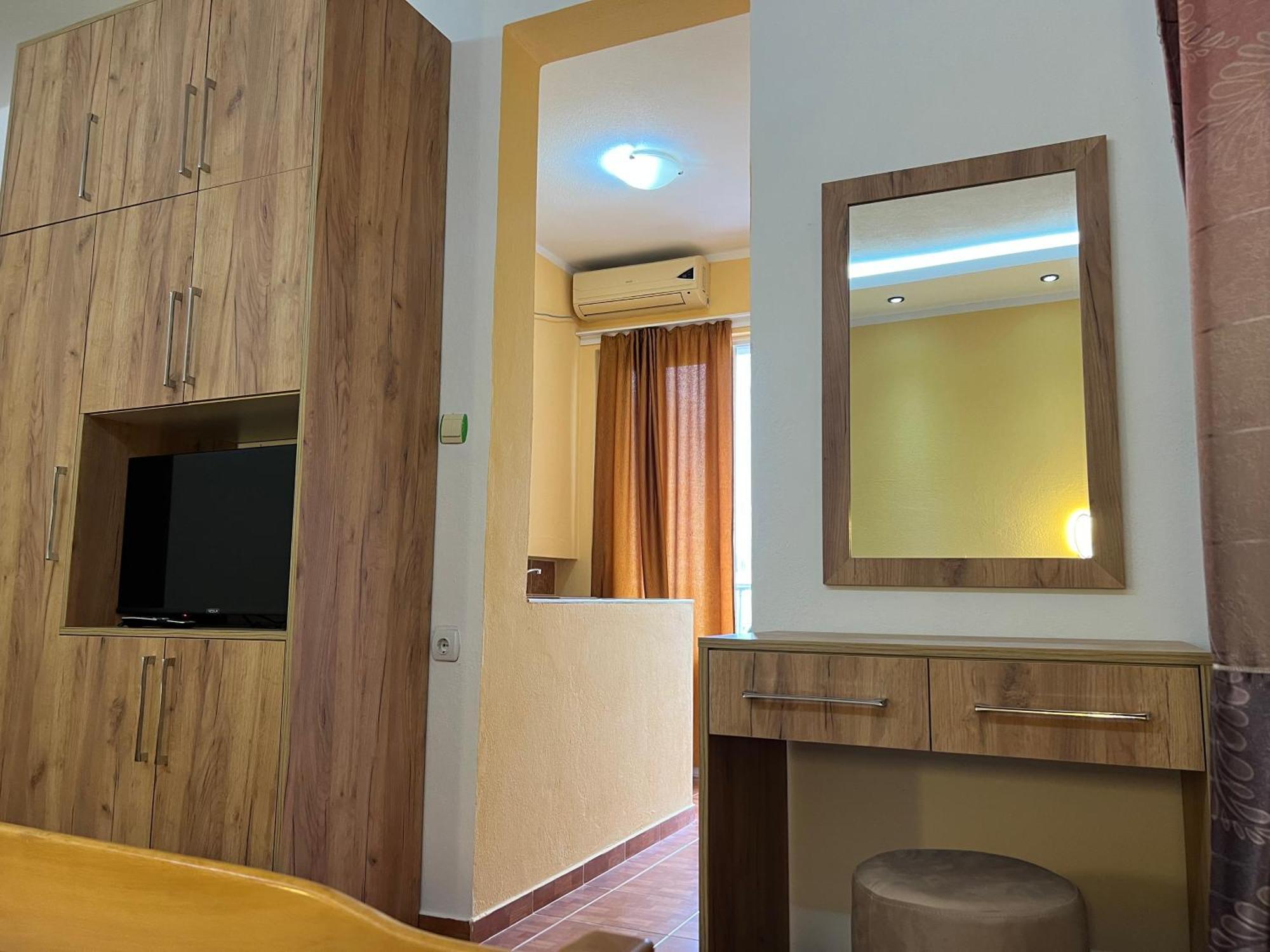 Apartments Fat E Jet - Pool & Breakfast أولتْسي المظهر الخارجي الصورة